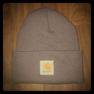 Dark rose Carhartt beanie